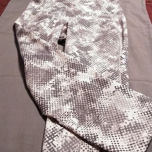 Old Navy Compression Leggings